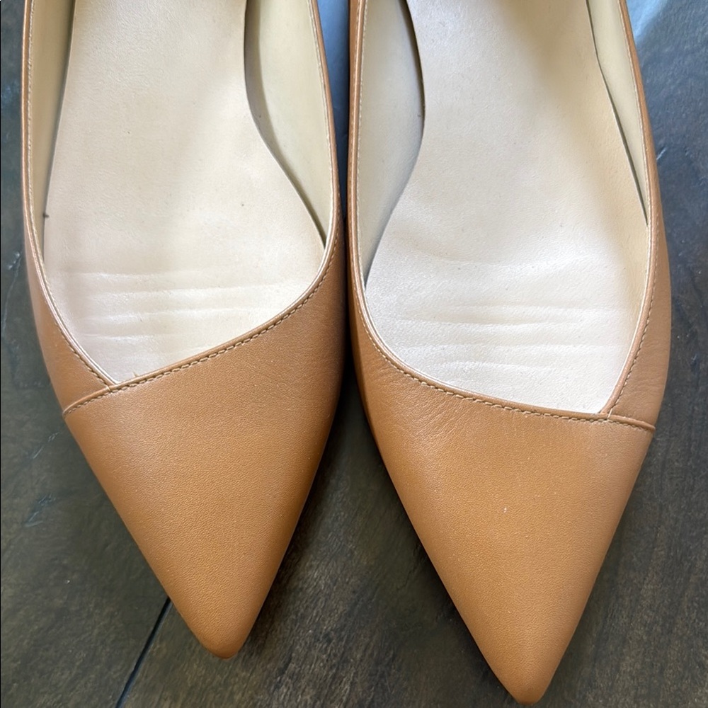 Stuart Weitzman Avenue Leather Ballet Flats - Picture 5 of 7